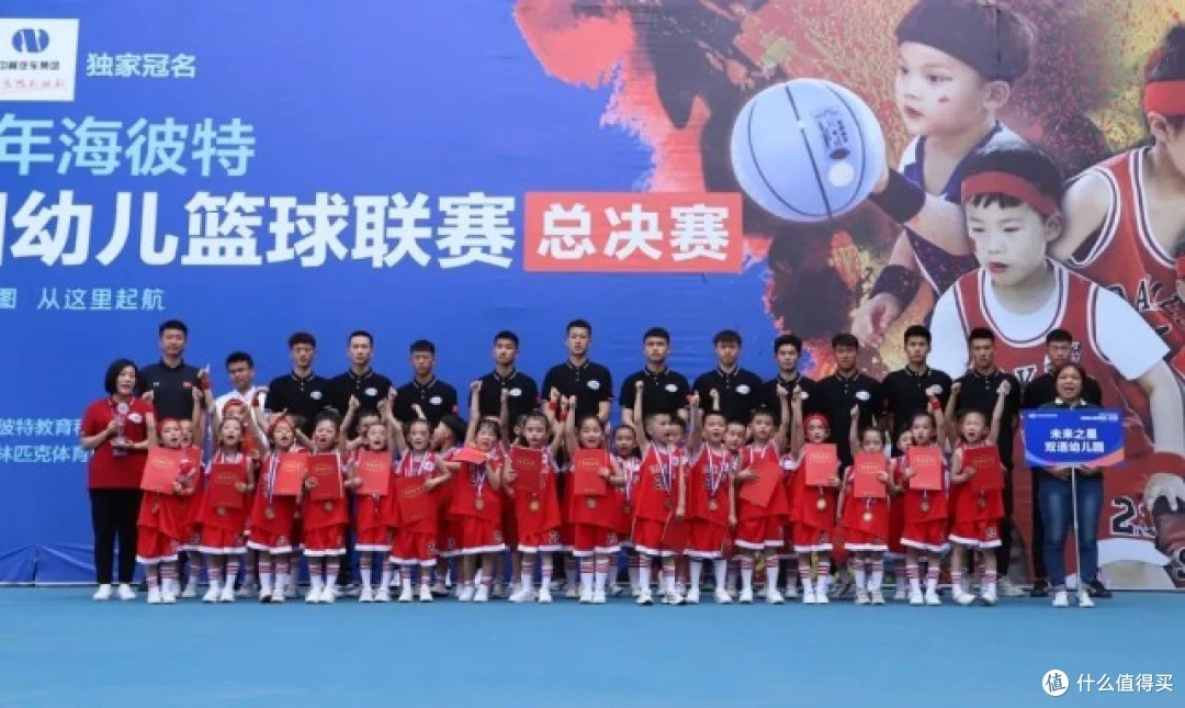 老年篮球爱好者如何练习控卫技巧_0