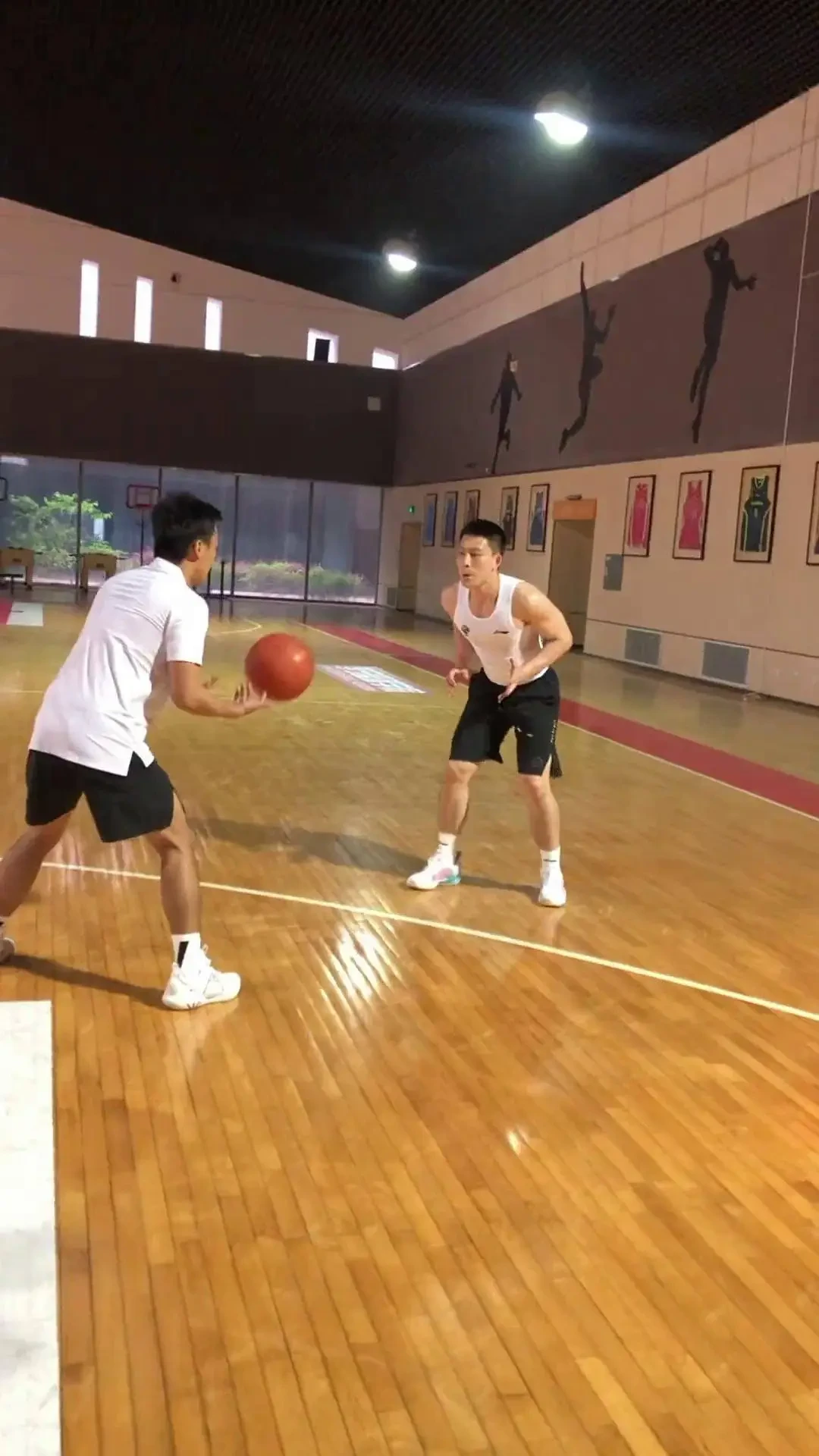 篮球训练术语英文翻译怎么写_0